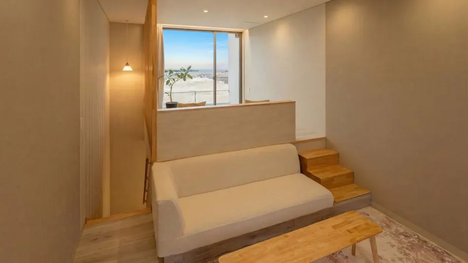 Ocean Villa Vihara S+