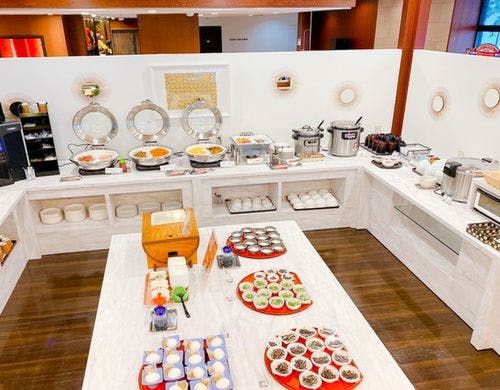 朝食バイキング