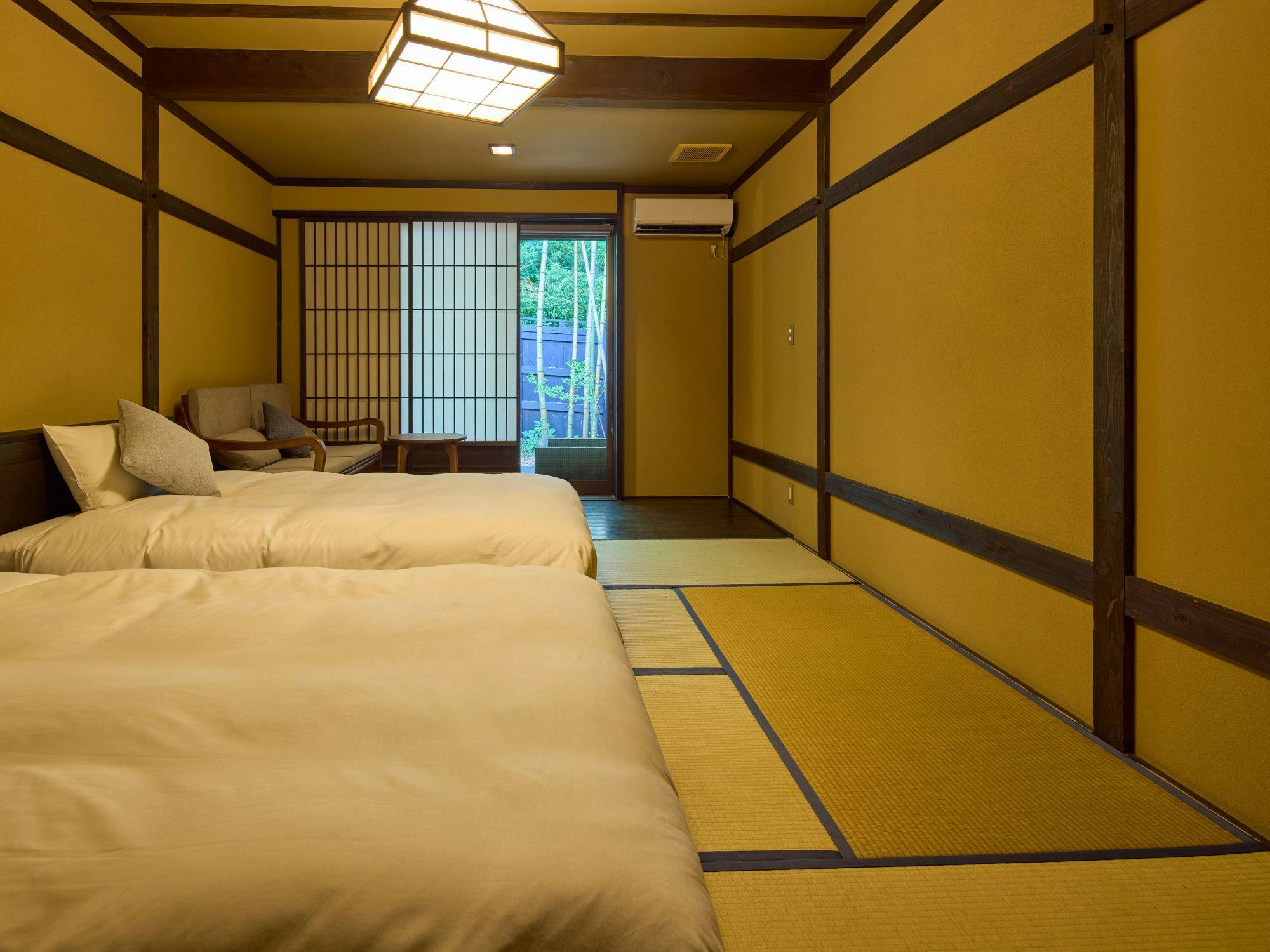Traditional Japanese Retreat with Your Beloved Dog - Akagi Mountain - Natsukashi