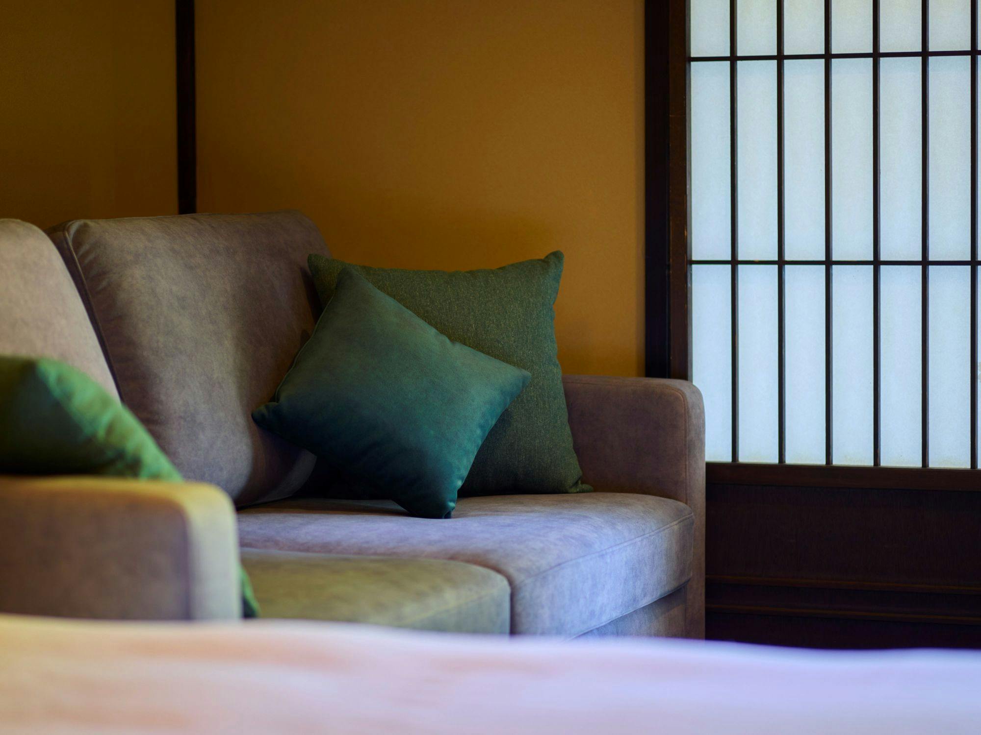 Traditional Japanese Retreat with Your Beloved Dog - Akagi Mountain - Natsukashi