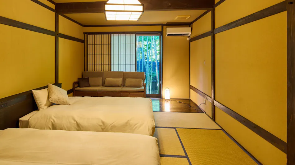 Traditional Japanese Retreat with Your Beloved Dog - Akagi Mountain - Natsukashi