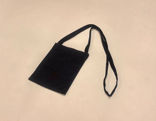 館内でご利用いただけるサコッシュ