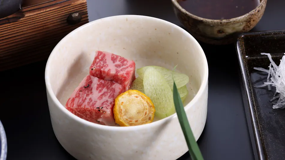 Traditional Japanese Retreat with Your Beloved Dog - Akagi Mountain - Natsukashi