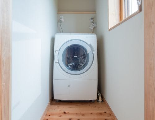別館　ランドリー