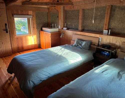 土壁と梁のお部屋