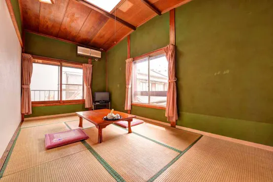 *ห้องพักสไตล์ญี่ปุ่น 7.5 เสื่อทาทามิ (ตัวอย่างห้องพัก)