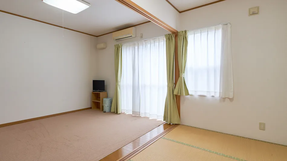 Shikino-sato YURAKU — A Resort with a View Above the Sea and Sky, Shiki