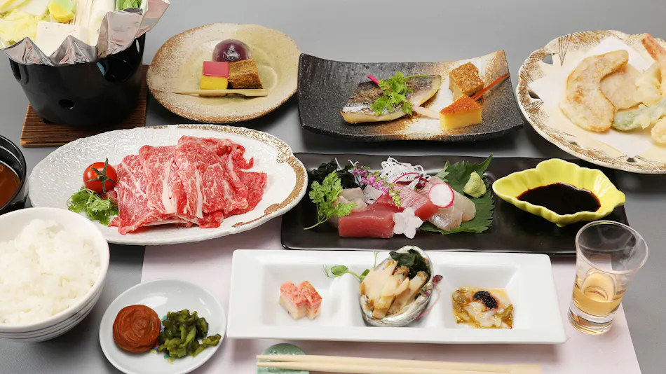 Shikino-sato YURAKU — A Resort with a View Above the Sea and Sky, Shiki