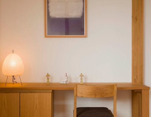 ベッドルームデスク