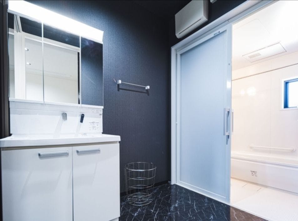 ห้องน้ำและอ่างล้างหน้า