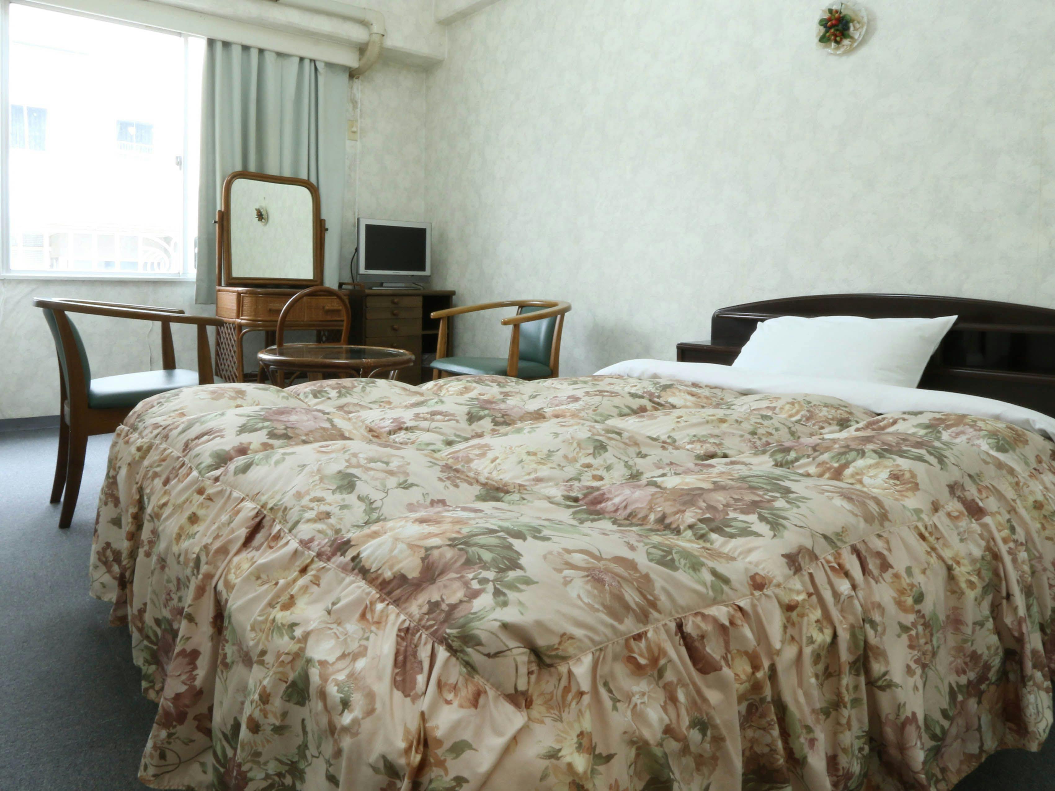 Sunflower City Hotel