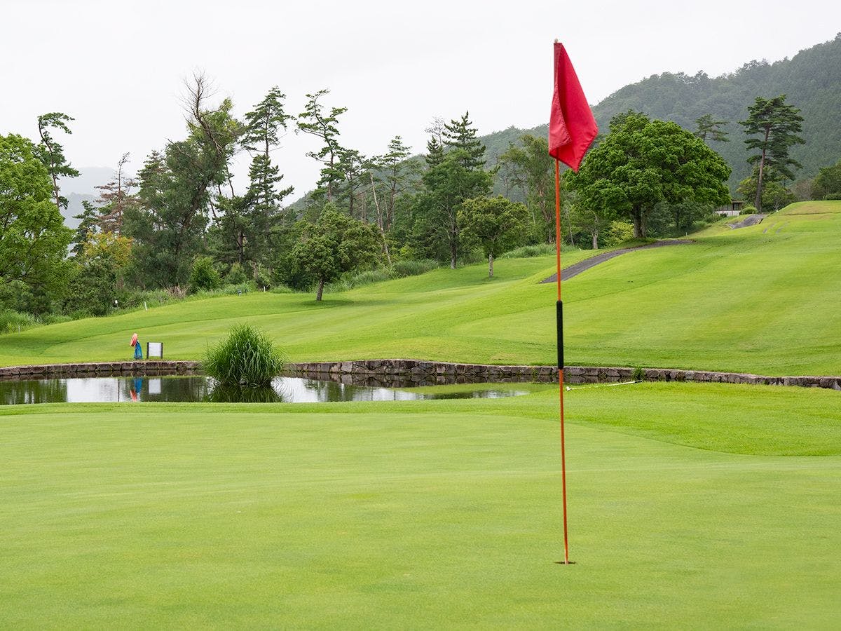 *【สนามกอล์ฟเมียวเค็นฟูจิคันทรีคลับ】