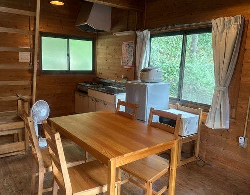 コテージBリビング01