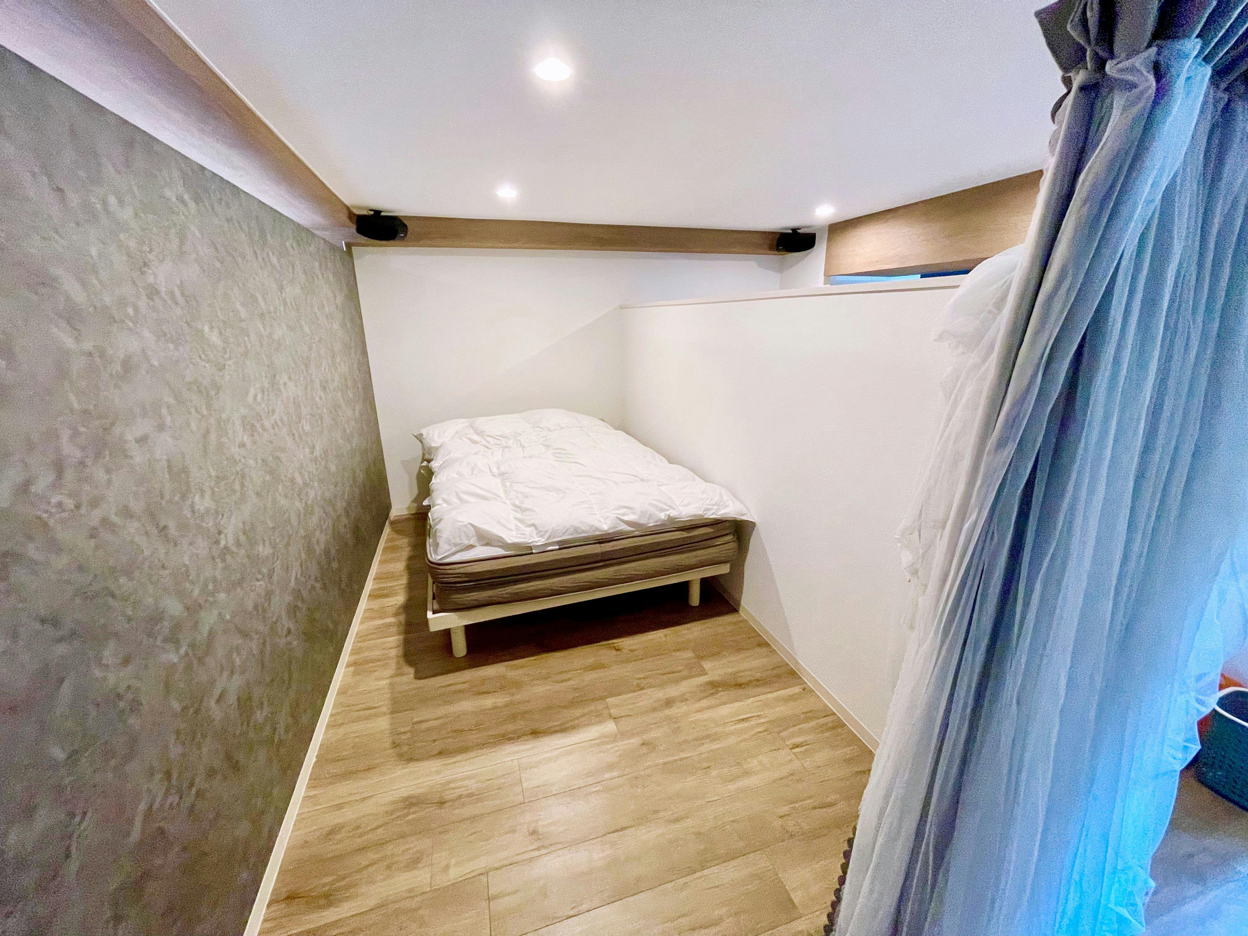 สวีท: เตียง