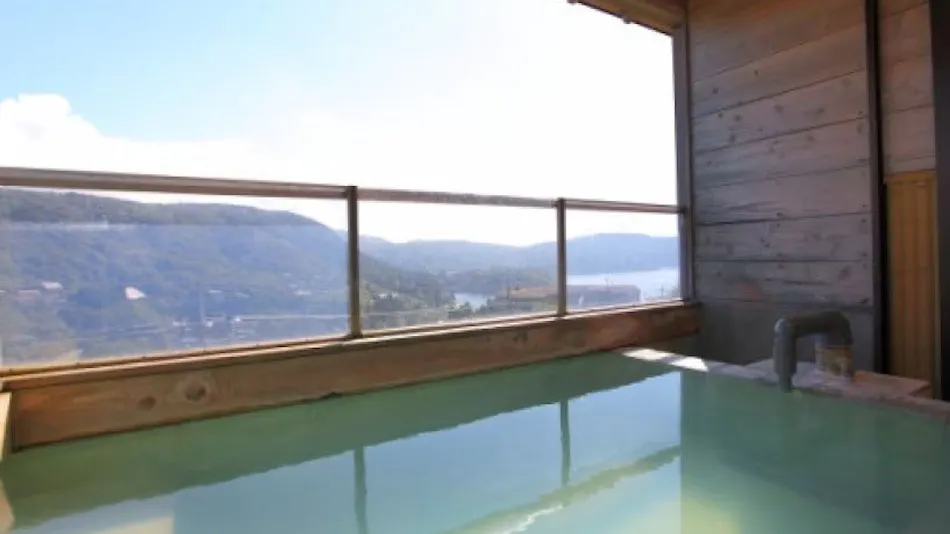 Hakone Elegance