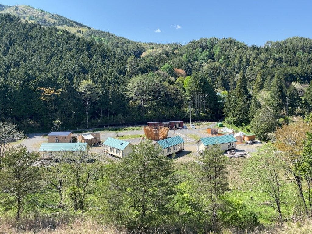 Ｓｔｅｌｌａ　Ｓｎｏｗ　Ｃａｍｐｉａ南信州　星空グランピング&nbsp;施設全景