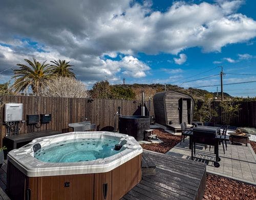 Jacuzzi