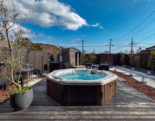 Jacuzzi