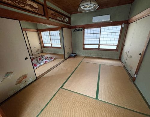 別館二階・6畳