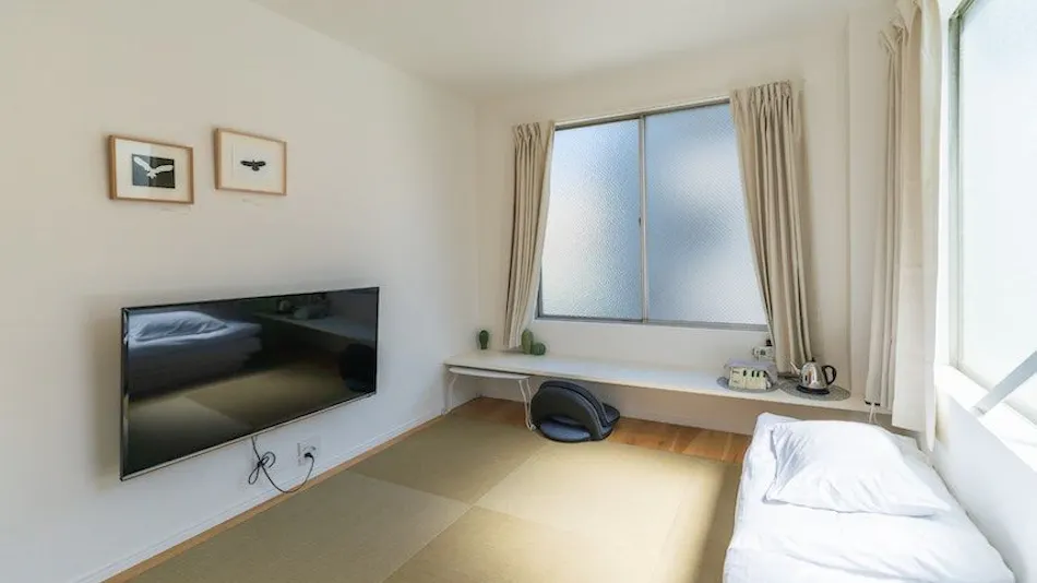 Flower Base Lily House