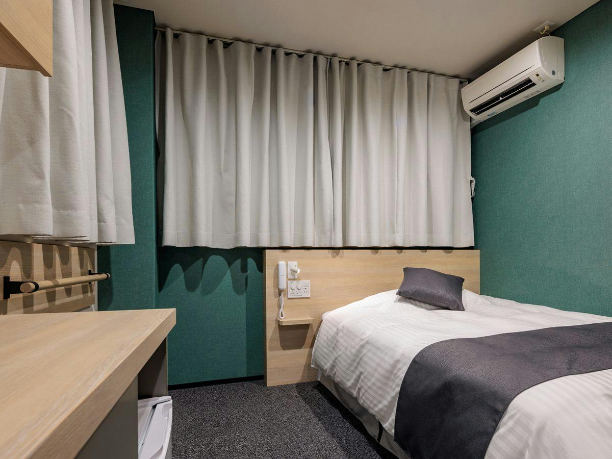 HOTEL & SAUNA FUJINOS