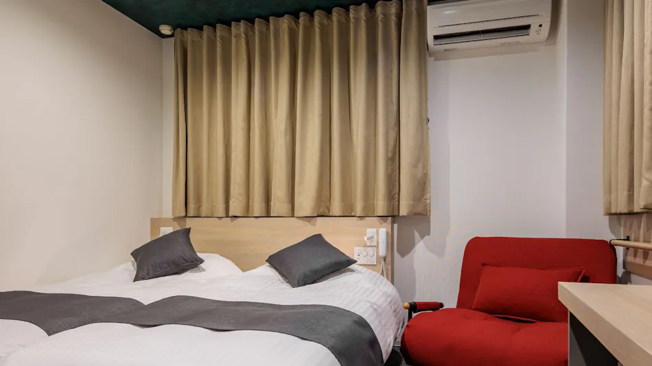 HOTEL & SAUNA FUJINOS