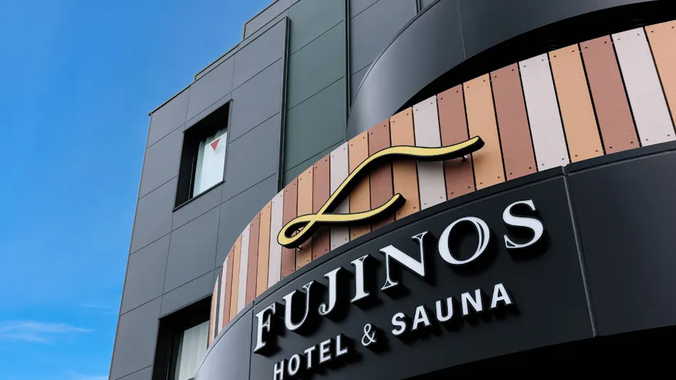 HOTEL & SAUNA FUJINOS