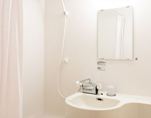 ユニットバス＜セミダブルルーム＞