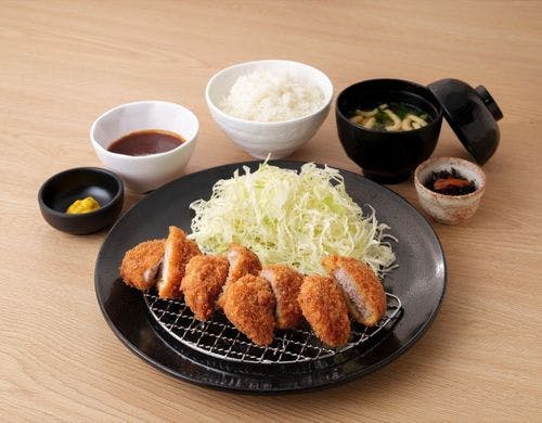 【ランチ】ヒレカツ定食　～阿蘇・森のポー