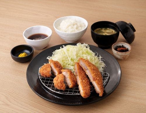 【ランチ】ミックスカツ定食　～阿蘇・森の