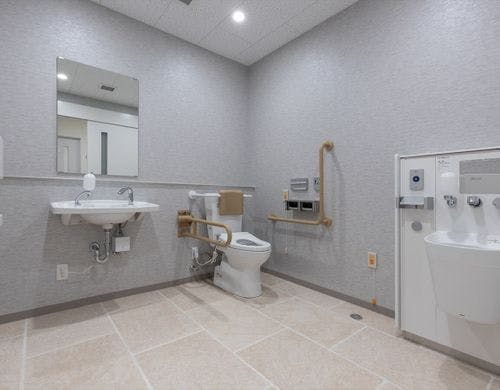 バリアフリートイレ