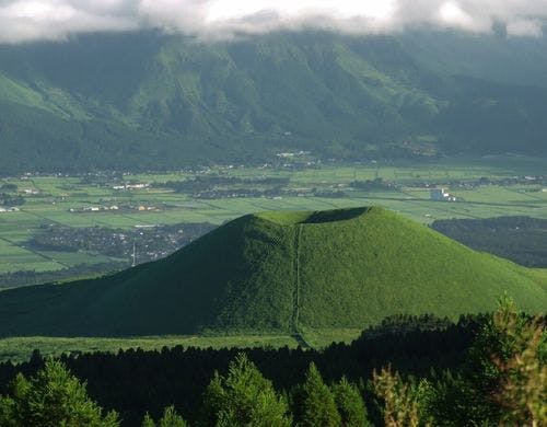 【米塚】