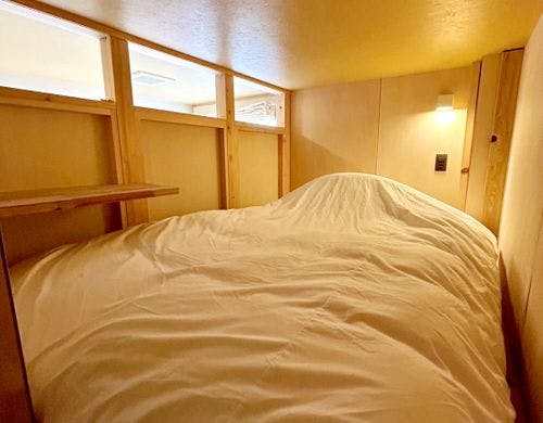 セミダブルベッド