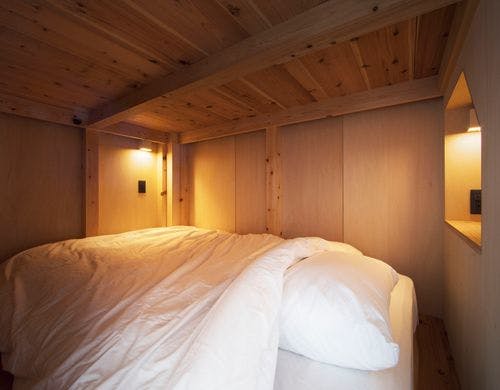 セミダブルベッド