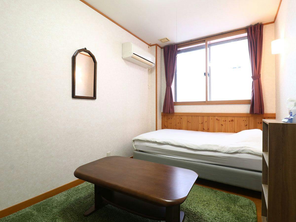 Business Hotel Takeya