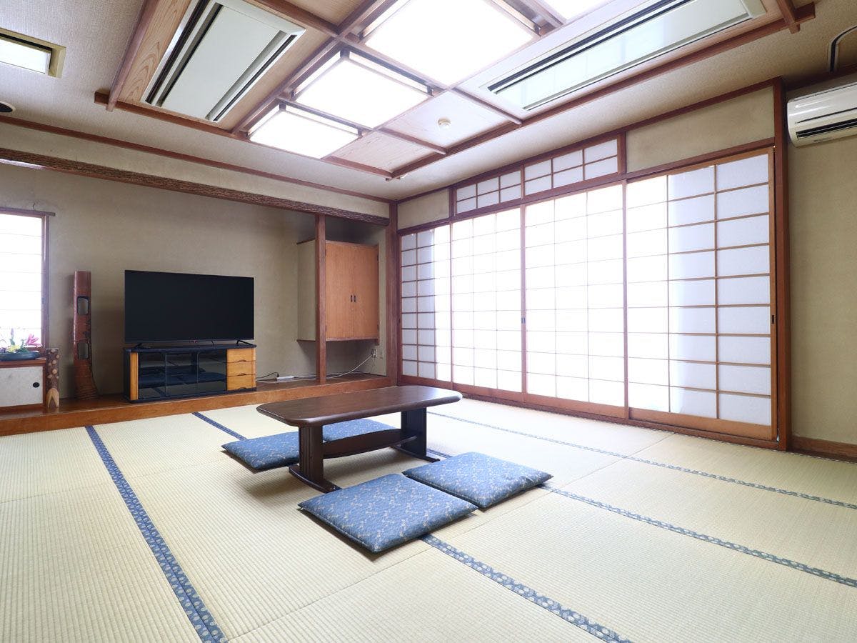 Business Hotel Takeya