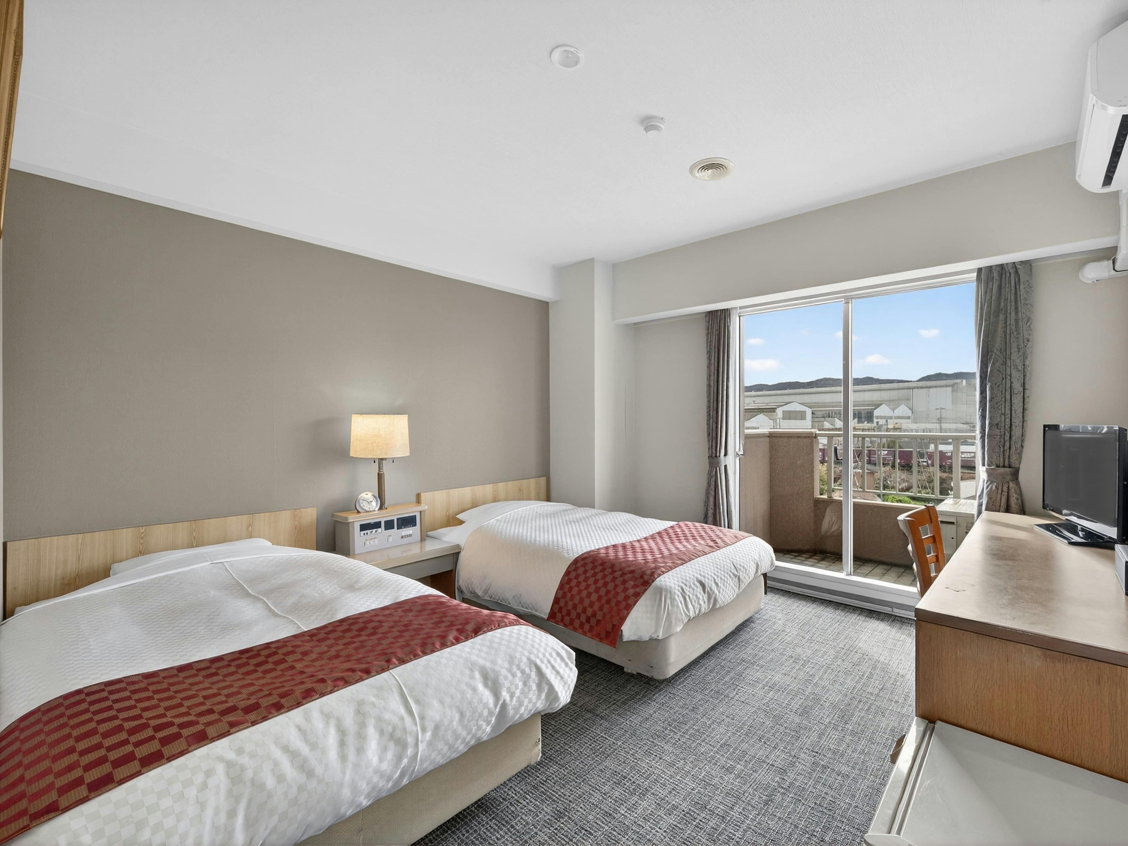 Untuk pasangan dan suami isteri