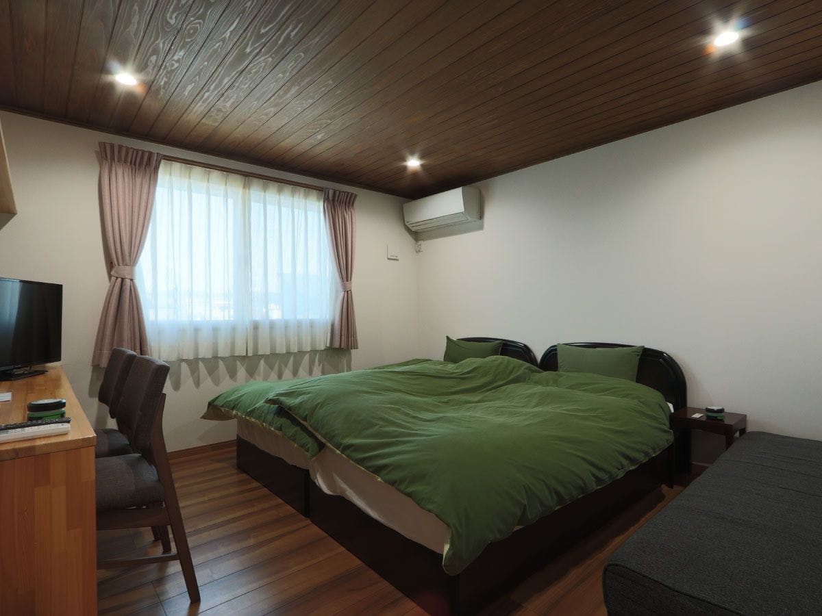 ห้องทวิน ชั้น 2
