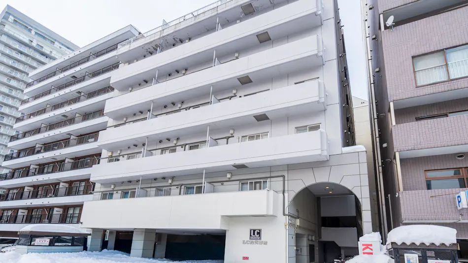 Urban Stay LC12 Bankan