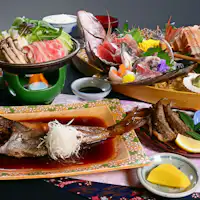 Makan ◆ Silakan makan sampai kenyang.