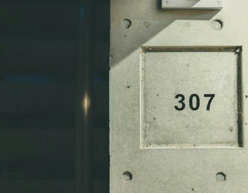 307