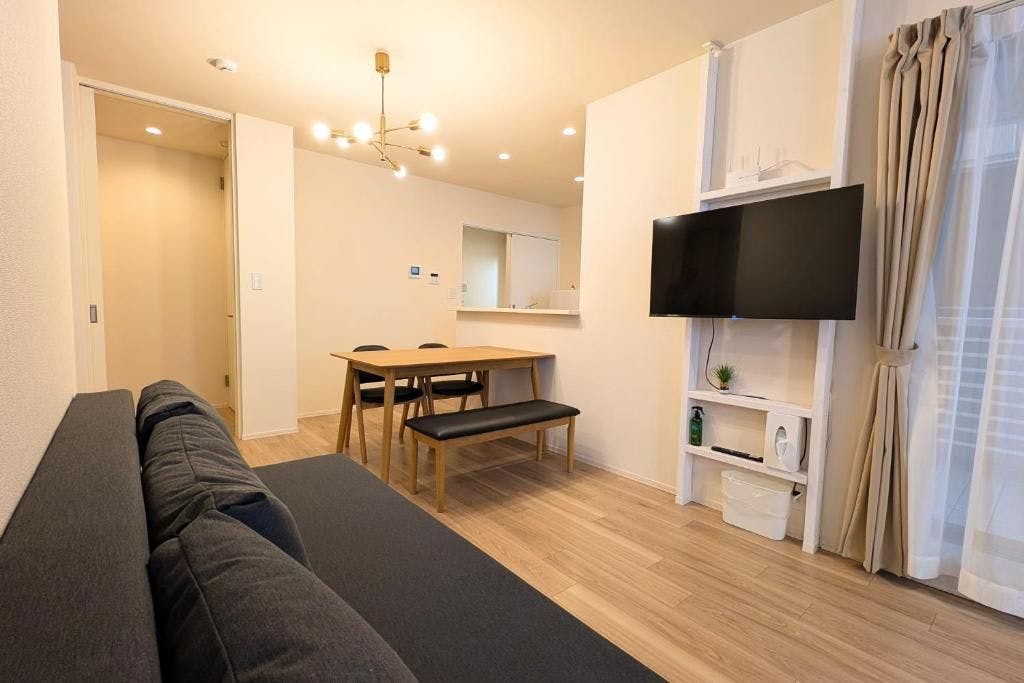 COZY BASE AKASAKA