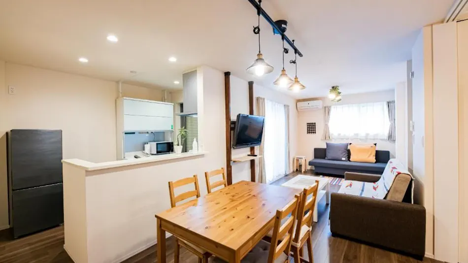 COZY BASE AKASAKA