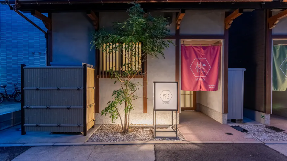 Irodori Hotel MOMO