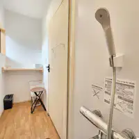 【Bilik mandi pancuran A】