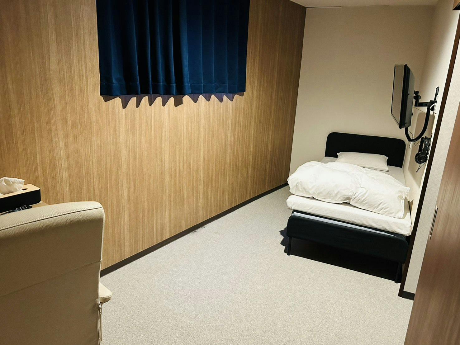 Capsule Hotel Sauna Center Inaricho