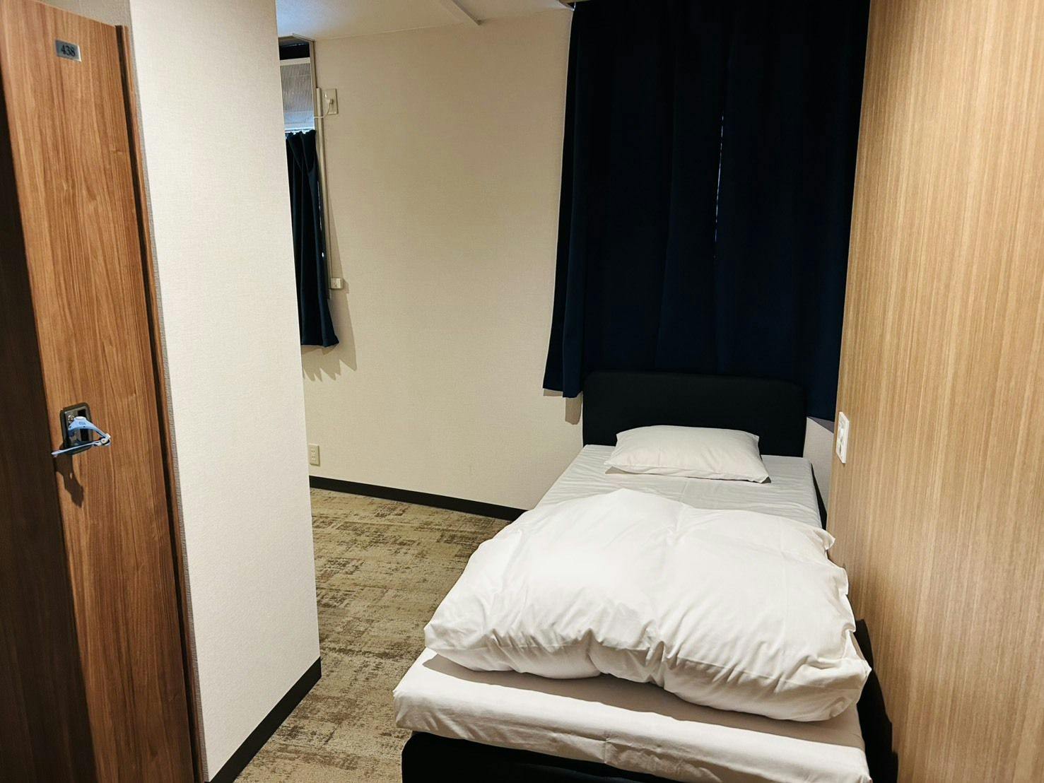 Capsule Hotel Sauna Center Inaricho