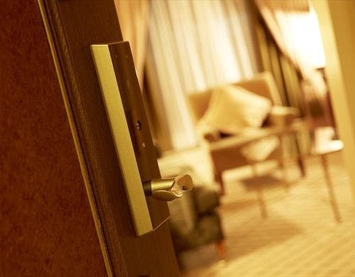 【早割30・ツイン】　43平米以上確約／早めの予約で賢くSTAY／食事なし