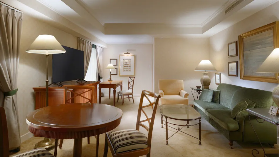 Nagoya Kanko Hotel