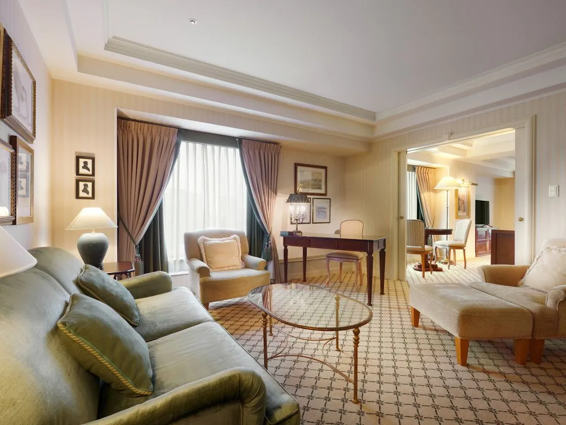 スイート ツイン(62平米) リビングルーム